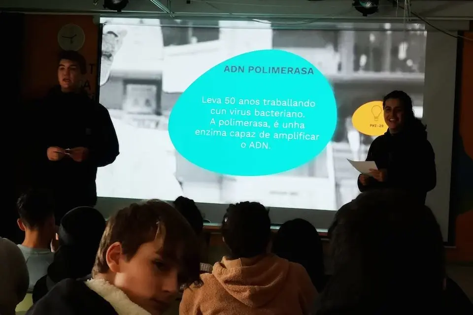 Sesions cientificas no IES de Baio sobre Margarita Salas