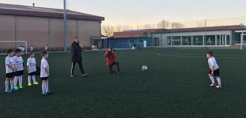 Sacando fotos do album en Dumbria