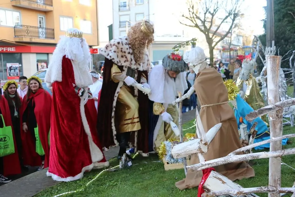 Reis Magos en Mazaricos no Belen de eucalipto