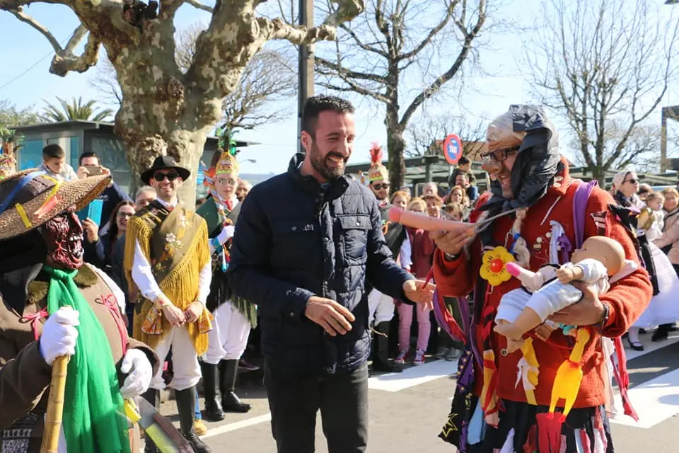 O alcalde non libro das fechorias dos Entruideiros de Arcos