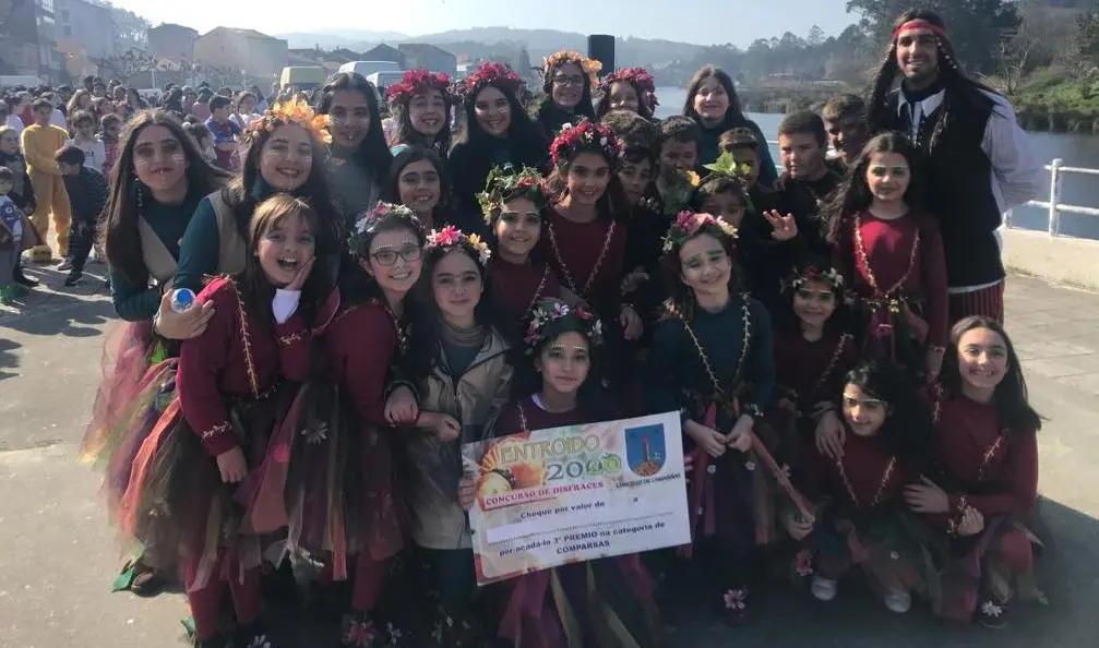 3 Engominados Cee no Entroido da Ponte do Porto