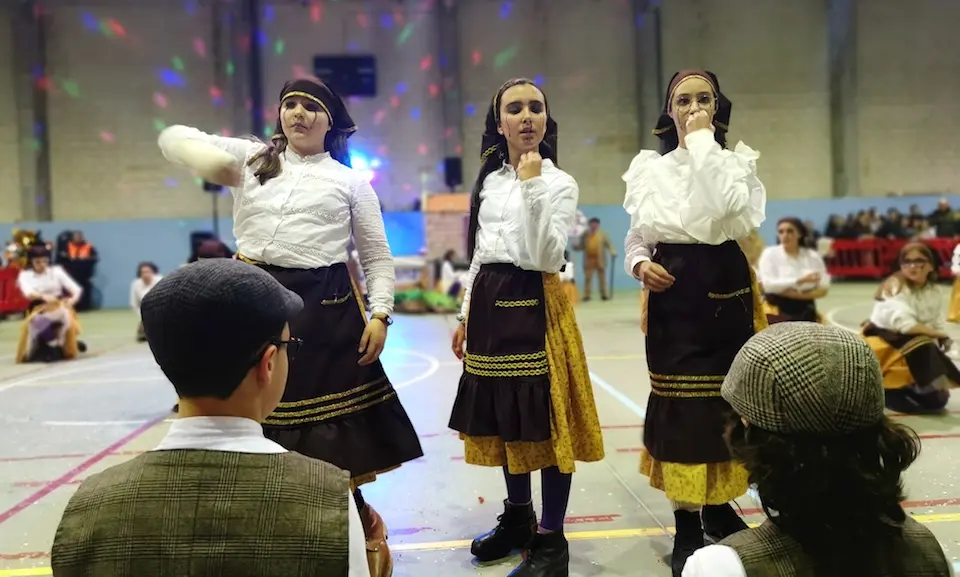 As Costas das Mulleres de Camarinas no Entroido de Bainas