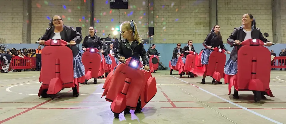 As Vespas Adovesias de Negreira no Entroido de Bainas