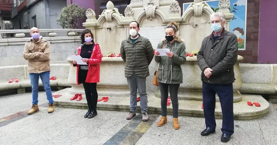 25N Malpica coas zoquinas vermellas