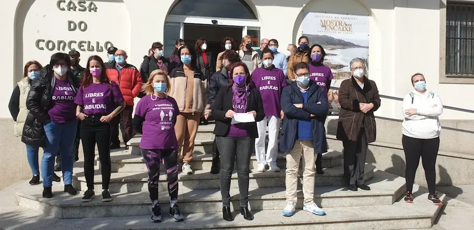 Concentración 8M Camariñas