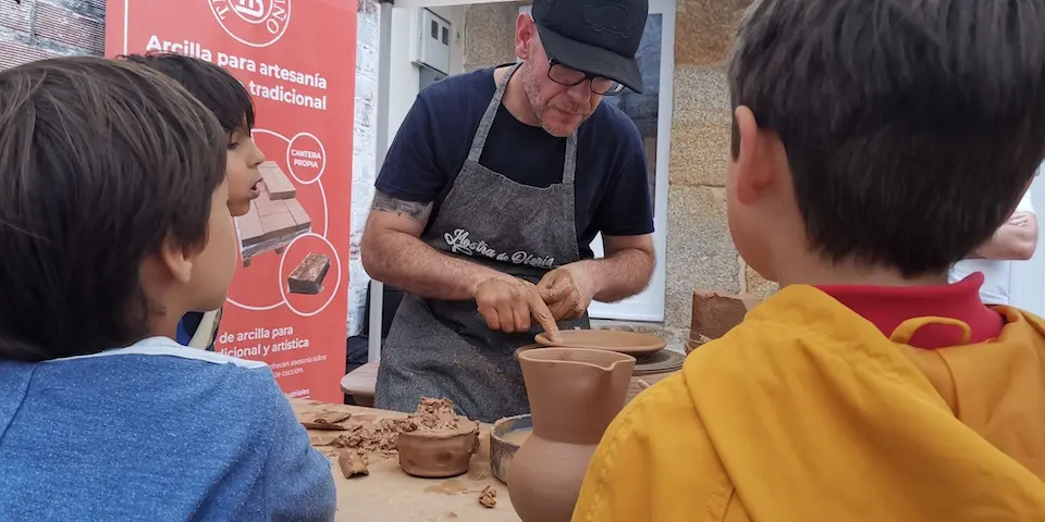 Fran Gorin na mostra de Oleria