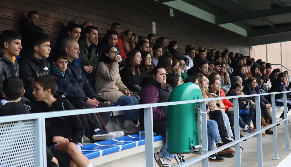 Partido Solidario Seleccions da Costa-Fem Ambiente no Conco