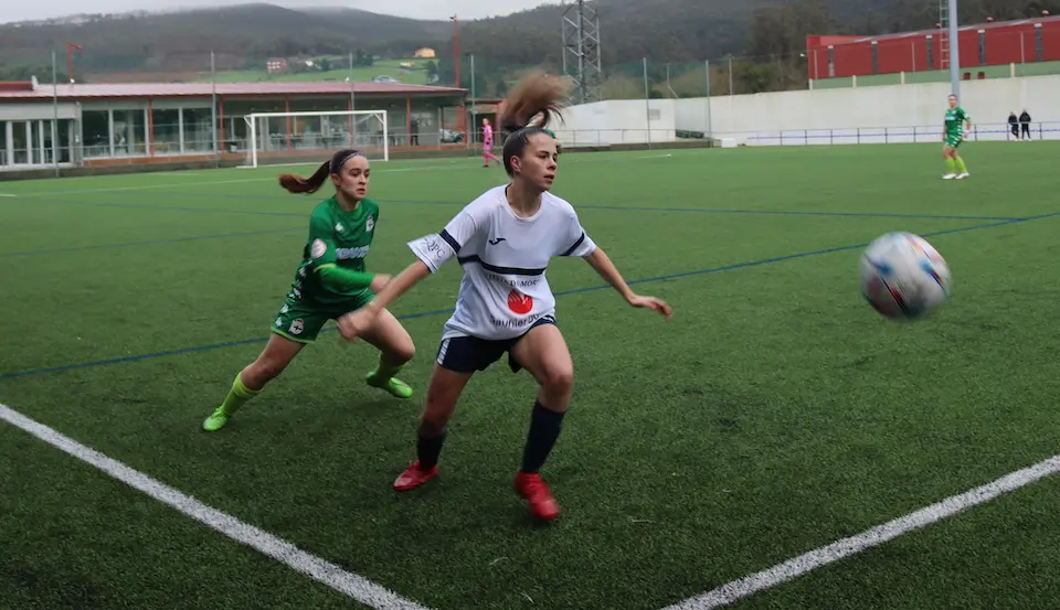 Partido Solidario Seleccions da Costa-Fem Yasmina