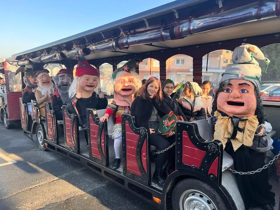 Tren Entroideiro e Cabana