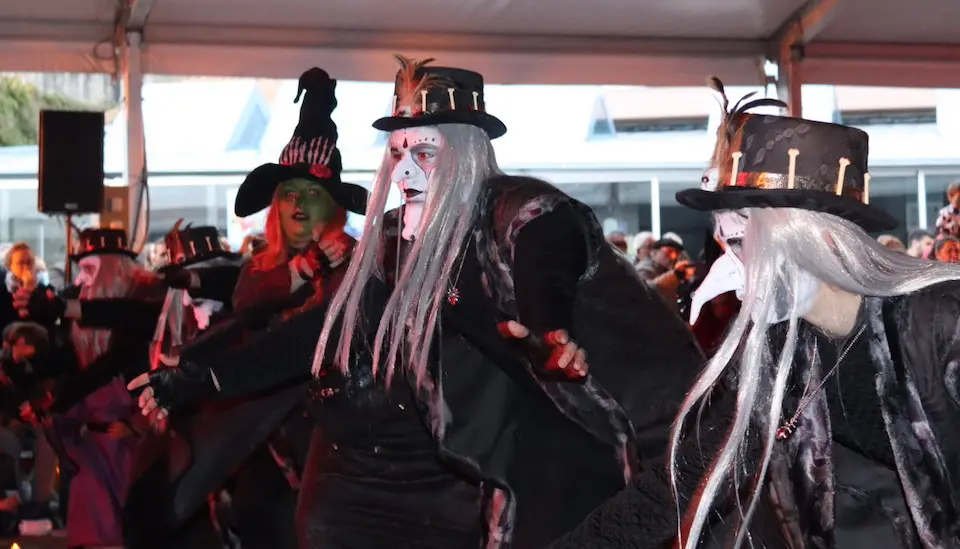 Entroido Fisterra 2023-Trotamusicos 2