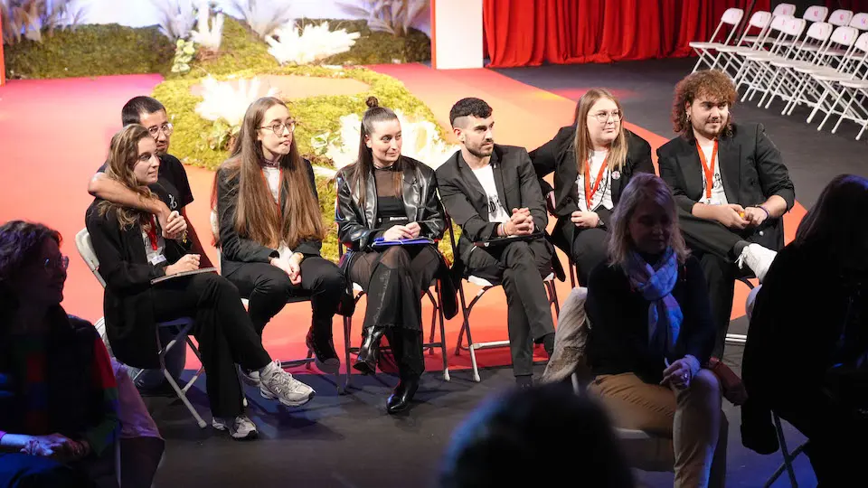 Encontro grandes e novos desenadores