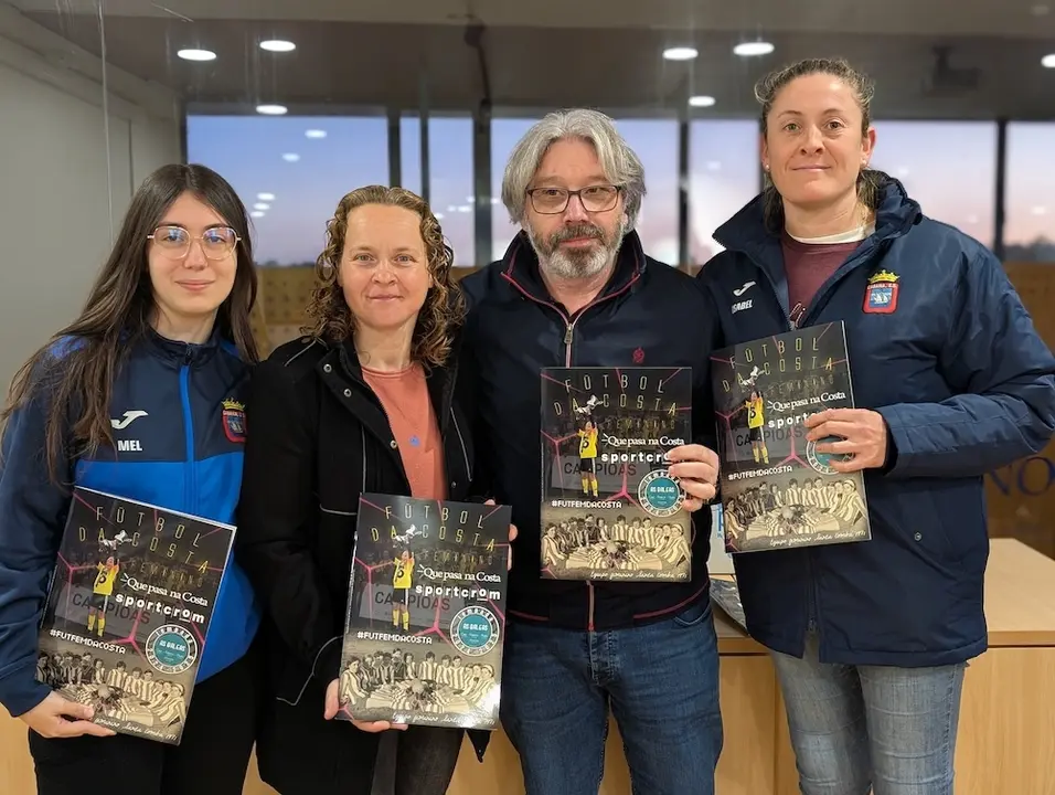 Presentacion album cromos futfem Buno 6