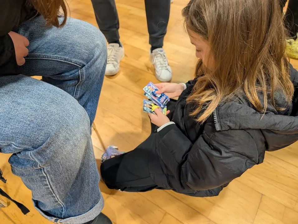 Presentacion album cromos futfem Buno 10