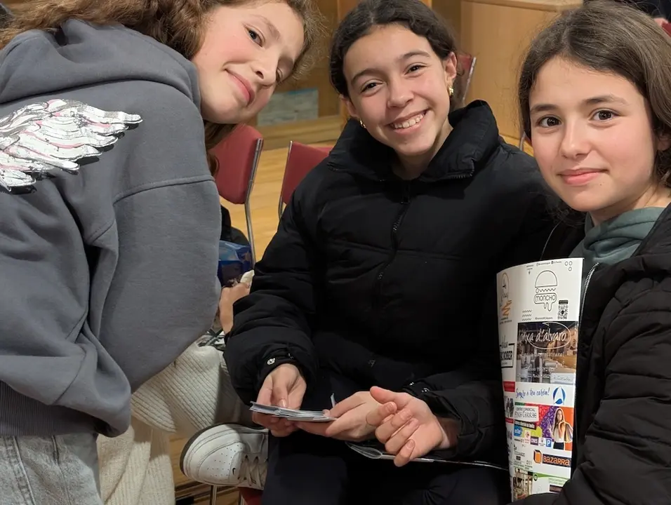 Presentacion album cromos futfem Buno 13