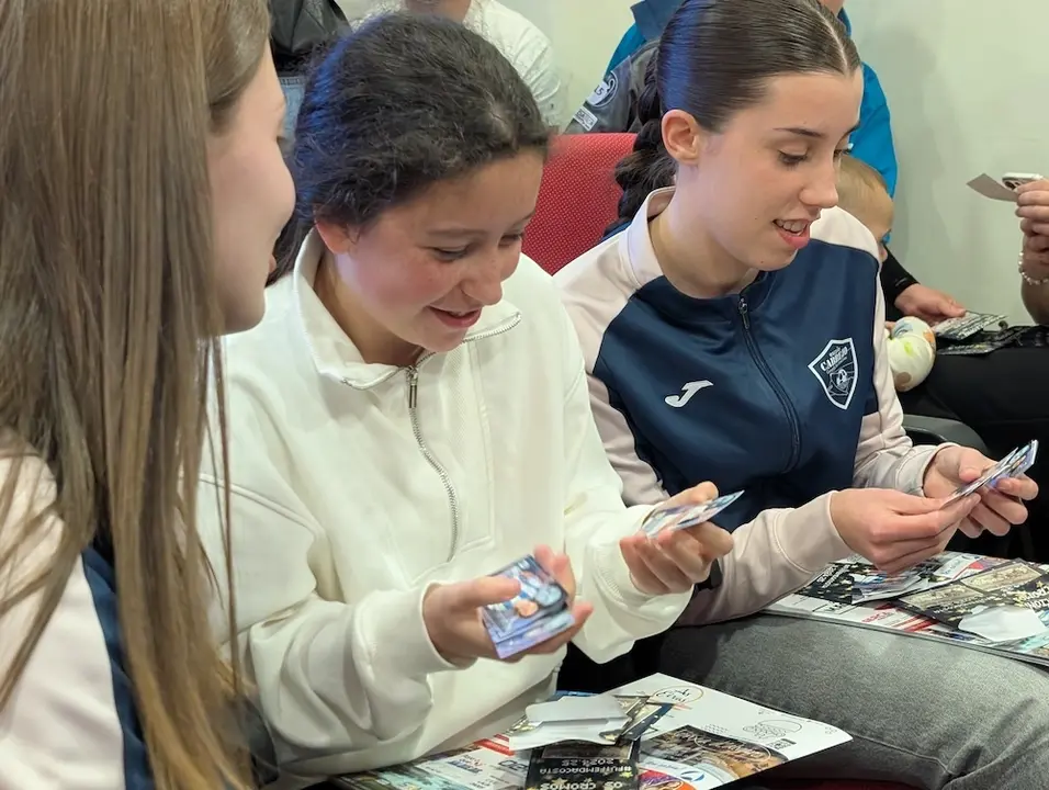 Presentacion album futfem Vimianzo 14