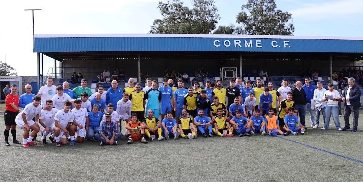 Triangular Solidario polo lumes no Cairo