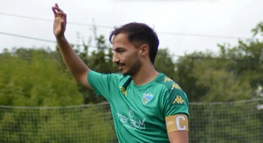 Dani Vazquez capi do SD Coristanco