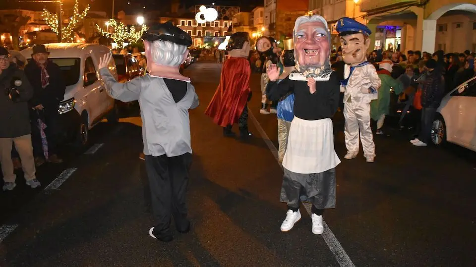 Cabalgata de Muros 2026-cabezudos