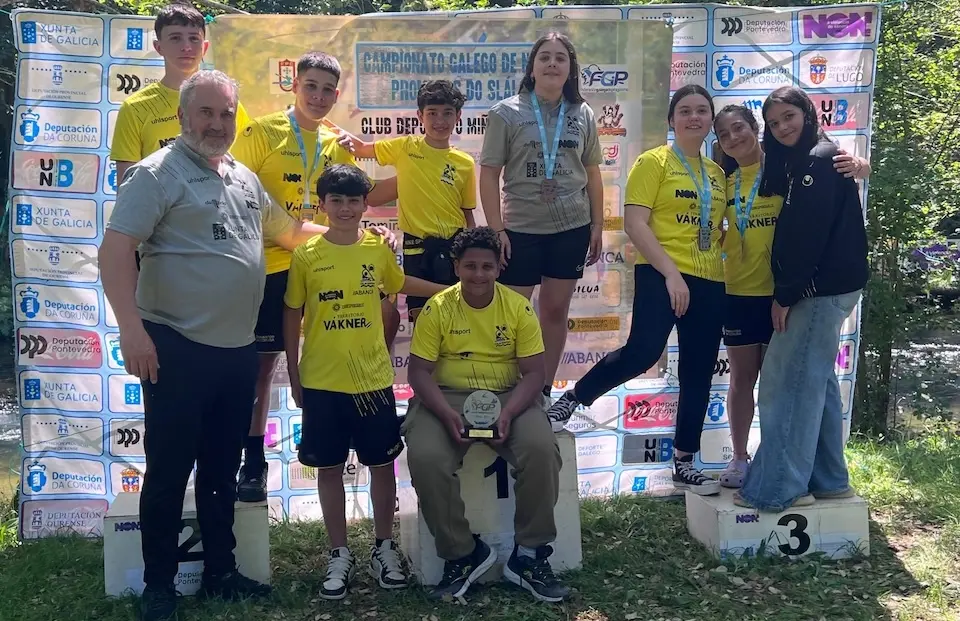 Familia do CDM Piraguismo Dumbria en Covas