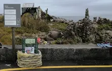 Nasa de lixo de Mar de Fabula no Xardin de Mar