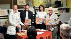 Presentacion en Laxe do libro de Cari Car Coralia e Maruxa