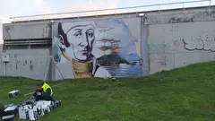 Primo Rodriguez pintando a Mourelle da Rua en Corme 2