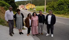 Visita institucional para anunciar a senda de Corme Aldea