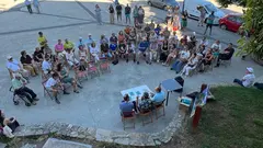Presentacion de Travesia de Suso Lista na Ribeira em Corme