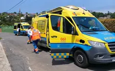 Imaxe da Ambulancia do 061 dun accidente en Carballo