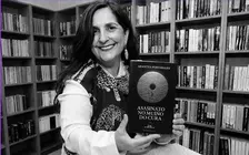 Arantza Portabales presenta novela na Tenda dos Libros