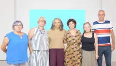 Foto 1 - Lucía López e Mercé Barrientos con integrantes BNG Muxía
