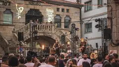 Castelo Rock 2025 na Praza do Mercado