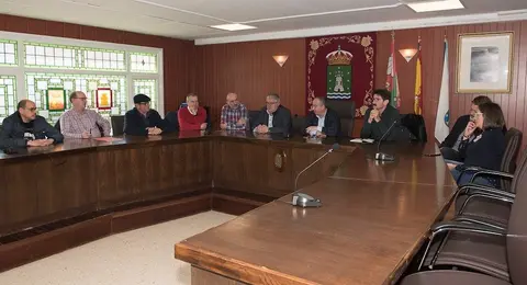 Alcaldes da bisbarra en apoio a Ferroatlantica