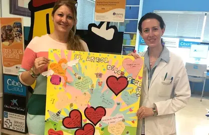 Alejandra Plaaz leva o seu Transporte dos Desexos por coles e hospitais