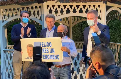 Espontaneo no mitin do PP de Carballo