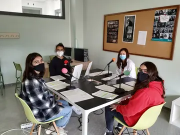 Podcast polos Dereitos Humanos no IES Isidro Parga Pondal