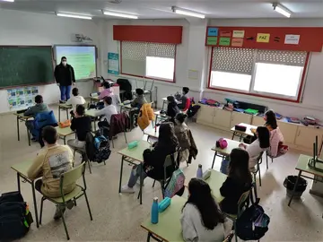 Vieiro na escola cos amigos da  horta