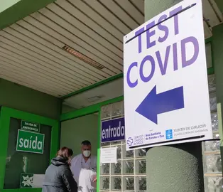 Test Convid no Centro de Saude de Carballo
