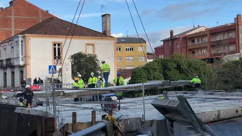 Obras na ponte de Baio Lousa