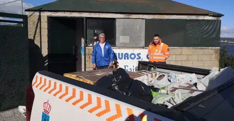 Proteccion Civil Muros axudando a Ucraina