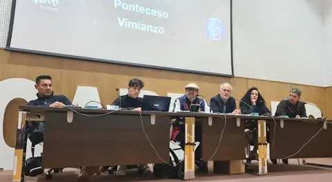 Xunta Directiva de Aptcm no Forum Carballo