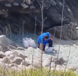 roubando na praia dos cristais