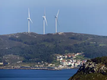 Parque-eolico-de-Corme-Foto-Contrainformacion