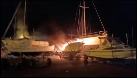 Incendio Barcos camarinas