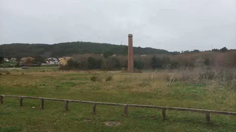 Chimenea de Kaolines Lage