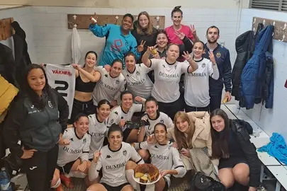 Dumbria feminino tras golear ao Muxi