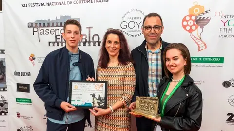 Familia do IES de Baio no festival de curtas de Plasencia