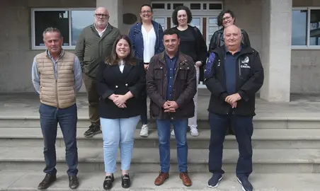 Corporacion de Laxe coa deputada Cristina Garcia