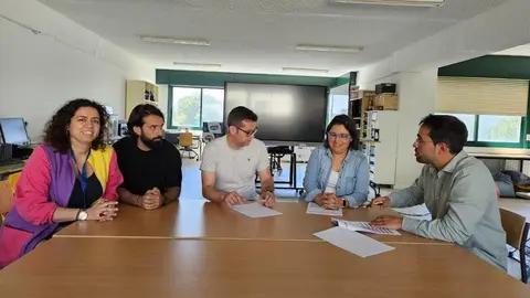 Reunion onte no centro entre Concello Colexio e ANPA para analizar a reforma