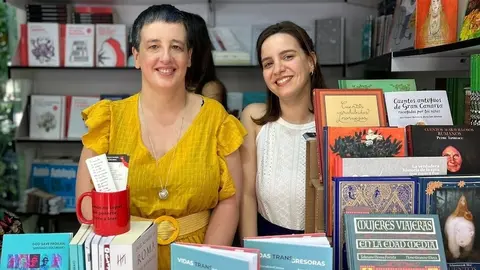 Ana Escudero co Libro Vidas Transgresoras